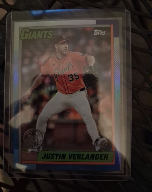 2025 Topps Update 35th Anniversary Rainbow Card #U90-10 Justin Verlander Giants — front