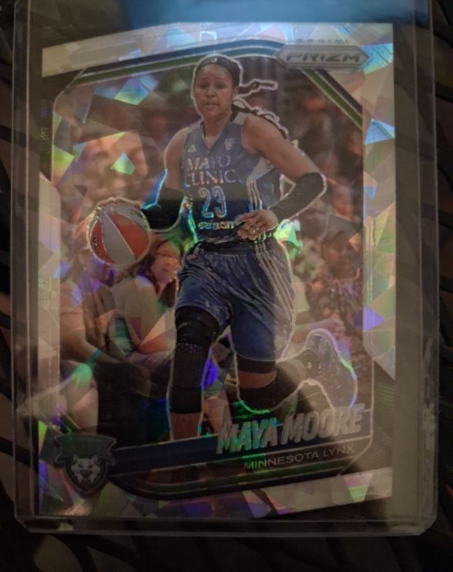 2025 Panini Prizm WNBA #135 Maya Moore — front