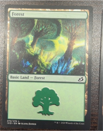 2020 Magic: The Gathering #272 Forest — front