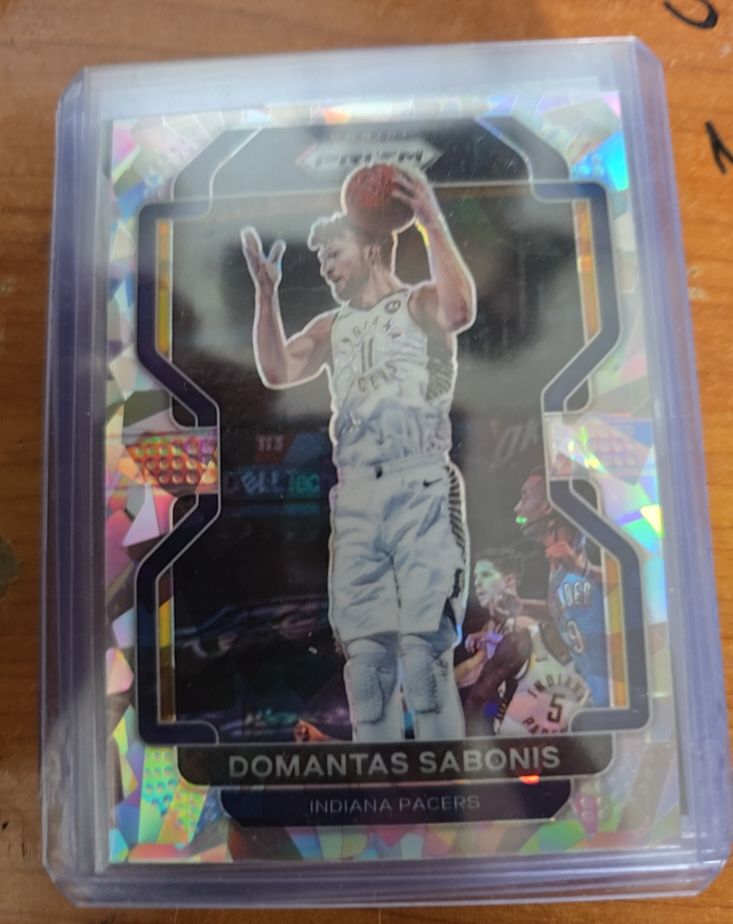 2021-22 Panini Prizm #183 Domantas Sabonis — front