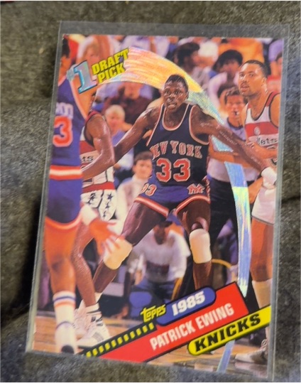 1985 Topps #1 Patrick Ewing — front