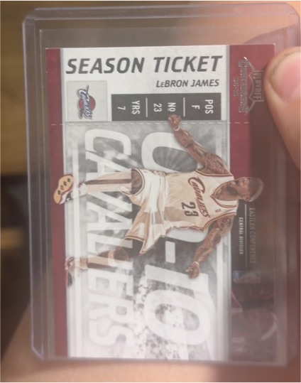 2009-10 Panini Playoff Contenders #43 LeBron James Season Ticket — front