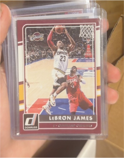 2015-16 Donruss #144 LeBron James — front