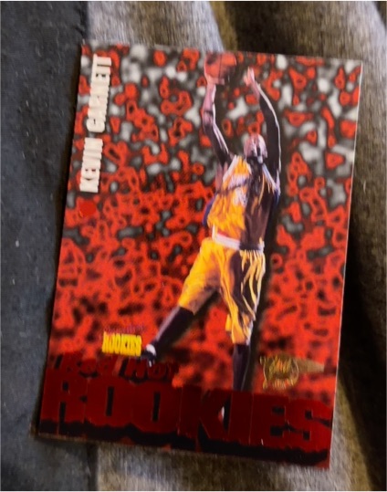 1995 Signature Rookies Fame and Fortune Red Hot Rookies #R6 Kevin Garnett — front