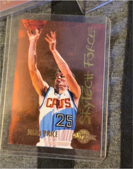 1994-95 SkyBox Premium #SF21 Mark Price SkyTech Force — front