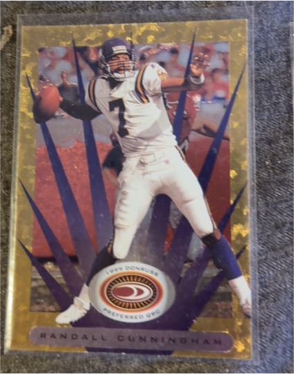 1999 Donruss Preferred #85 Randall Cunningham — front
