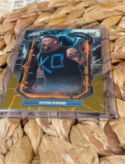 2026 Topps Chrome Cosmic WWE Extraterrestrial Talents #ET-25 Kevin Owens — front