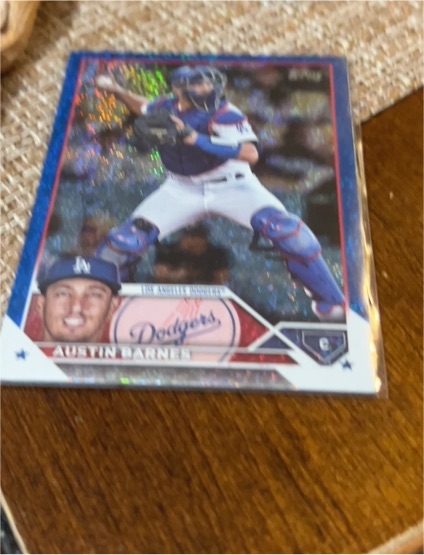2023 Topps Series 2 #588 Austin Barnes — front