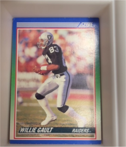1990 Score #37 Willie Gault — front