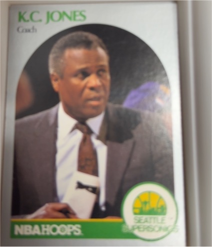 1990-91 NBA Hoops #329 K.C. Jones — front