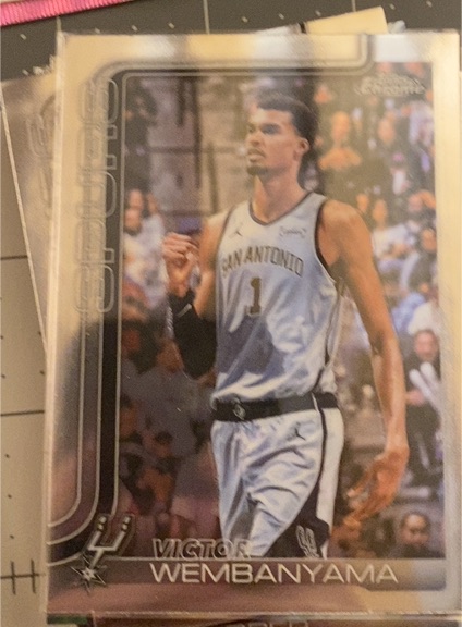2026 Topps Chrome Update #22 Victor Wembanyama — front