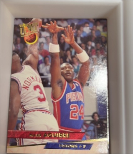 1993-94 Fleer Ultra #55 Mark Aguirre — front