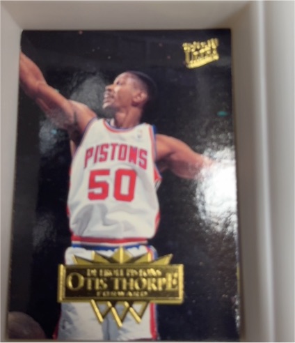 1995-96 Fleer Ultra #214 Otis Thorpe — front