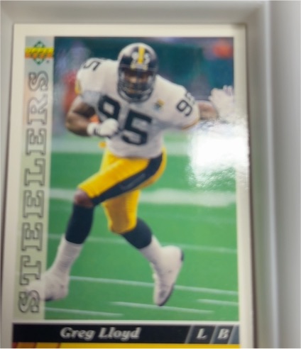 1992 Upper Deck #69 Greg Lloyd — front