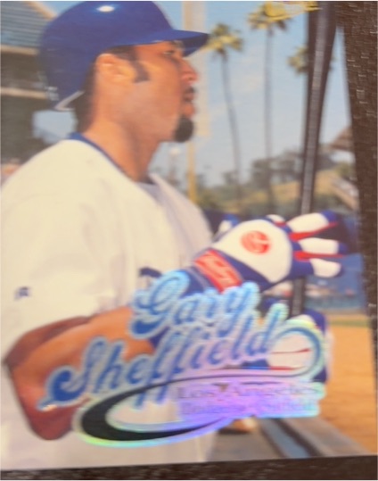 1999 Fleer Ultra #142 Gary Sheffield — front