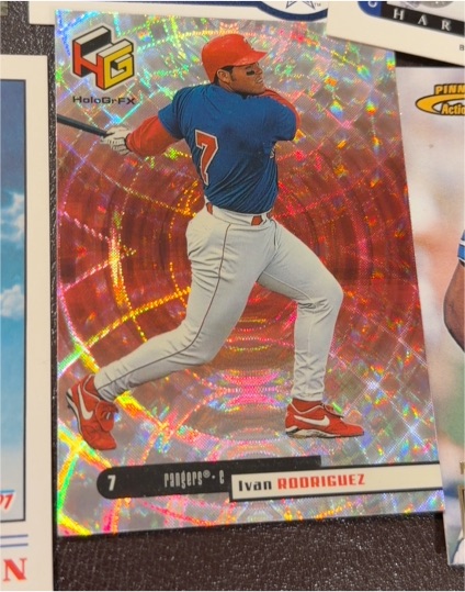 1999 Upper Deck HoloGrFX #57 Ivan Rodriguez — front