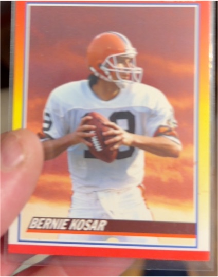 1990 Score #60 Bernie Kosar — front