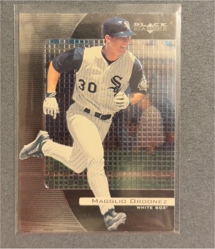 2000 Upper Deck Black Diamond #21 Magglio Ordonez — front