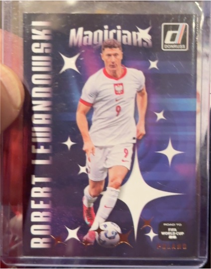 2025 Panini Donruss #22 Robert Lewandowski — front