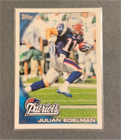 2010 Topps #325 Julian Edelman — front
