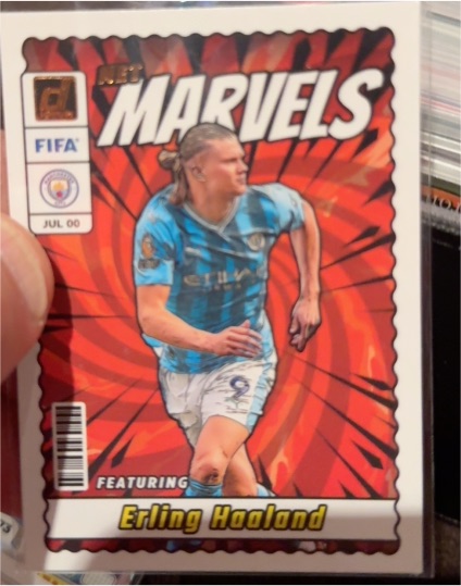 2023-24 Donruss FIFA Net Marvels #11 Erling Haaland — front