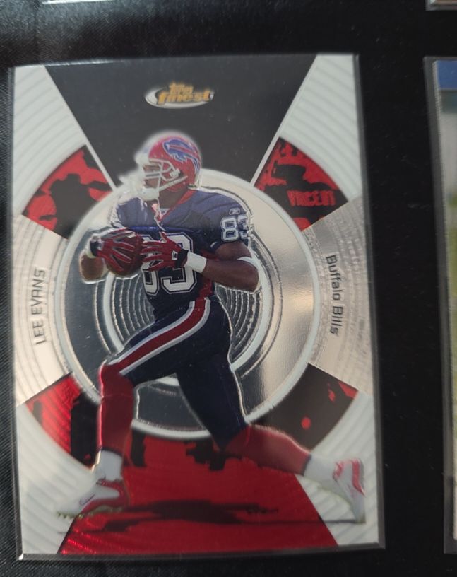 2005 Topps Finest #106 Lee Evans — front