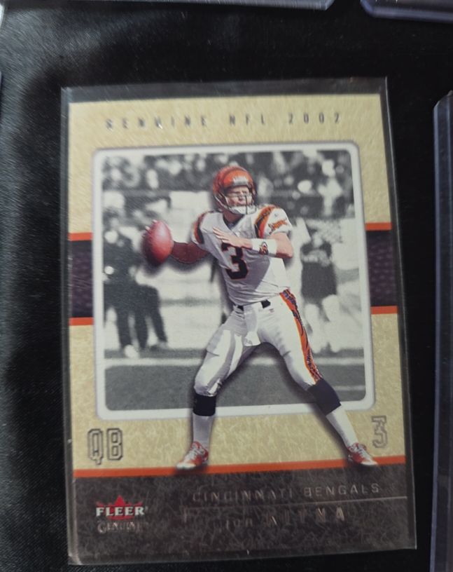 2002 Fleer Genuine #100 Jon Kitna — front