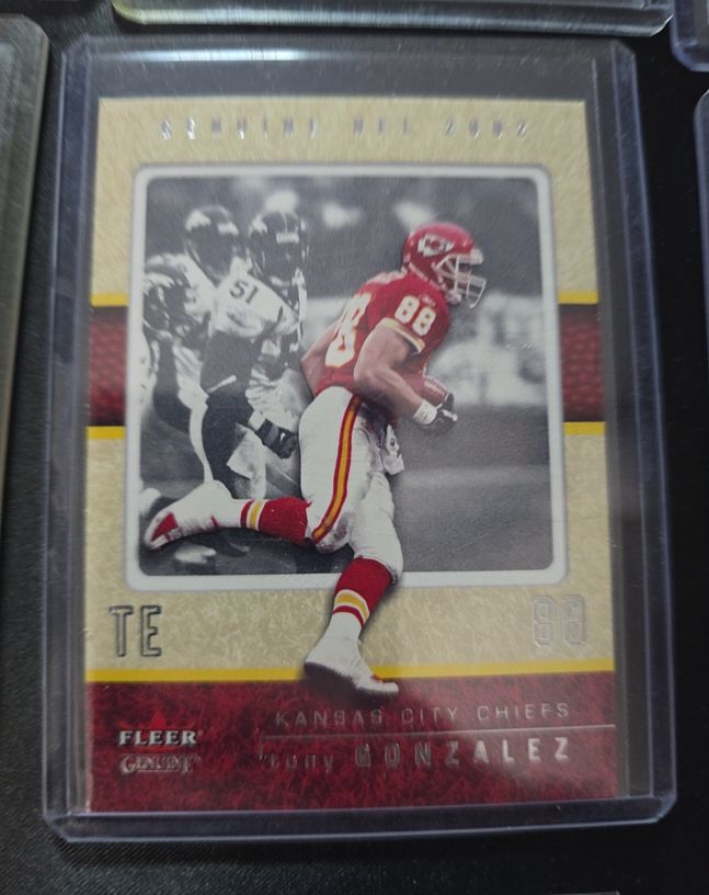 2002 Fleer Genuine #68 Tony Gonzalez — front