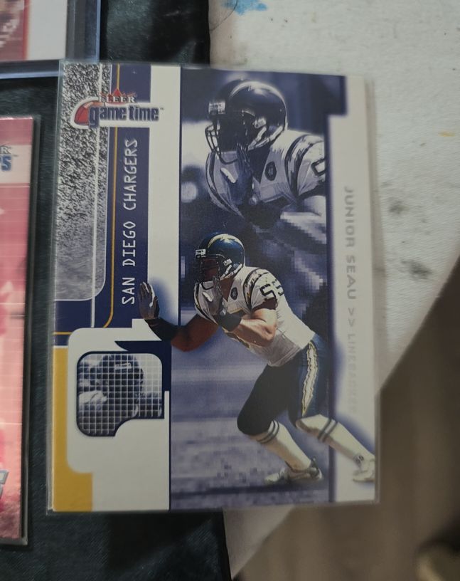 2001 Fleer Game Time #36 Junior Seau — front