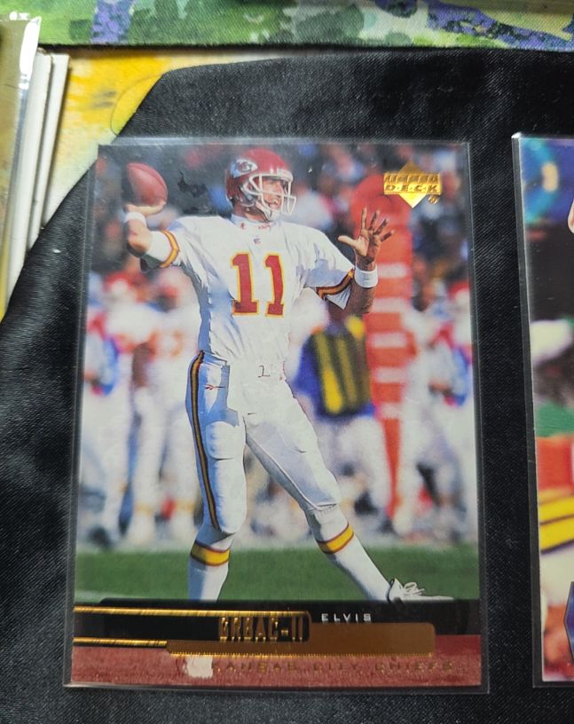 1998 Upper Deck #71 Elvis Grbac — front