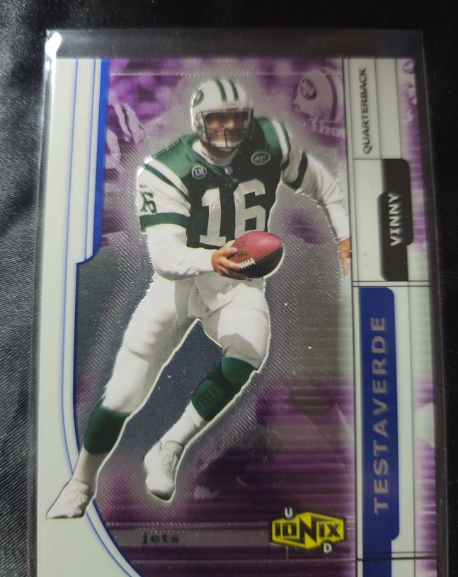 2000 Upper Deck Ionix #40 Vinny Testaverde — front