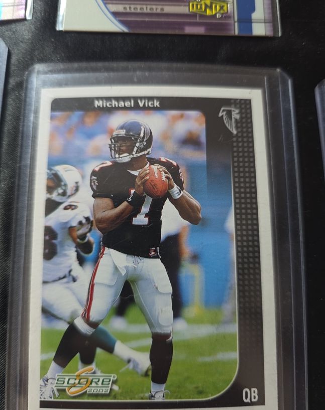 2002 Score #15 Michael Vick Atlanta Falcons — front