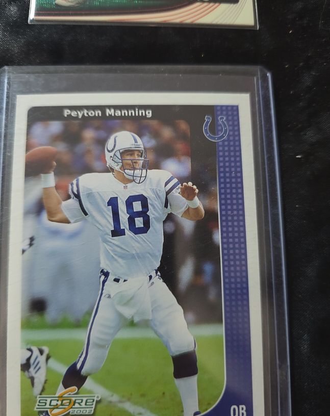 2002 Score #104 Peyton Manning — front