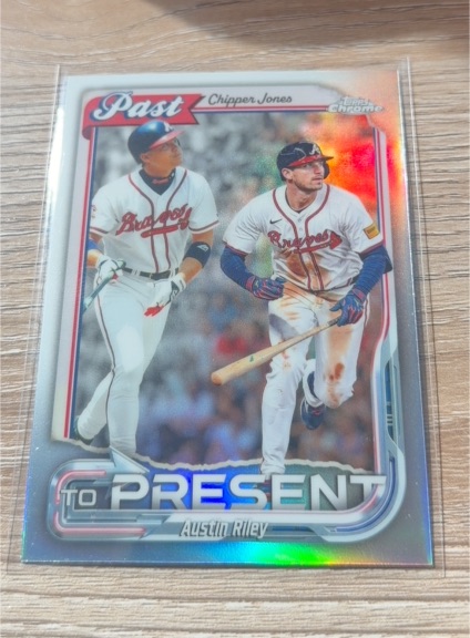 2026 Topps Chrome Past to Present #PTP-10 Chipper Jones and Austin Riley — front