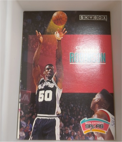 1992-93 SkyBox #224 David Robinson — front