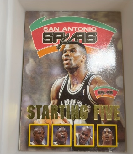 1996-97 NBA Hoops #24 David Robinson — front