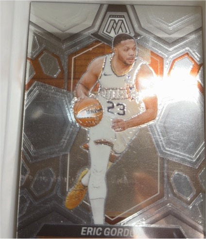 2023-24 Panini Mosaic #104 Eric Gordon — front