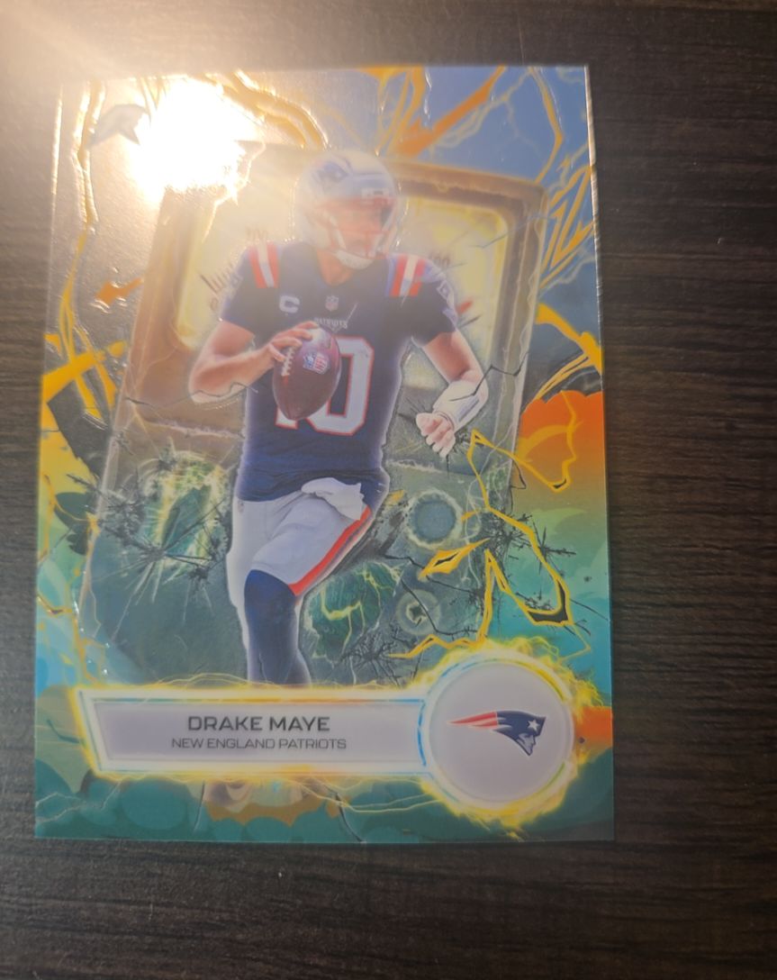 2026 Topps Voltaic #VT-17 Drake Maye — front