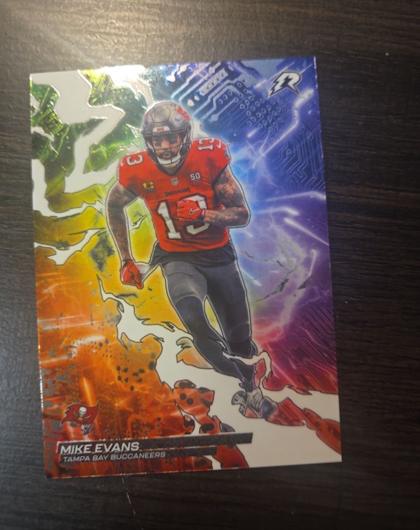 2026 Topps Resurgence Circuit Breakers #CB-16 Mike Evans — front