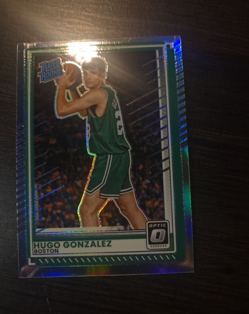 2025-26 Donruss Optic #16 Hugo Gonzalez — front
