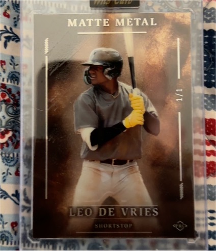 2026 Wild Card Matte Metal #1/1 Leo De Vries — front