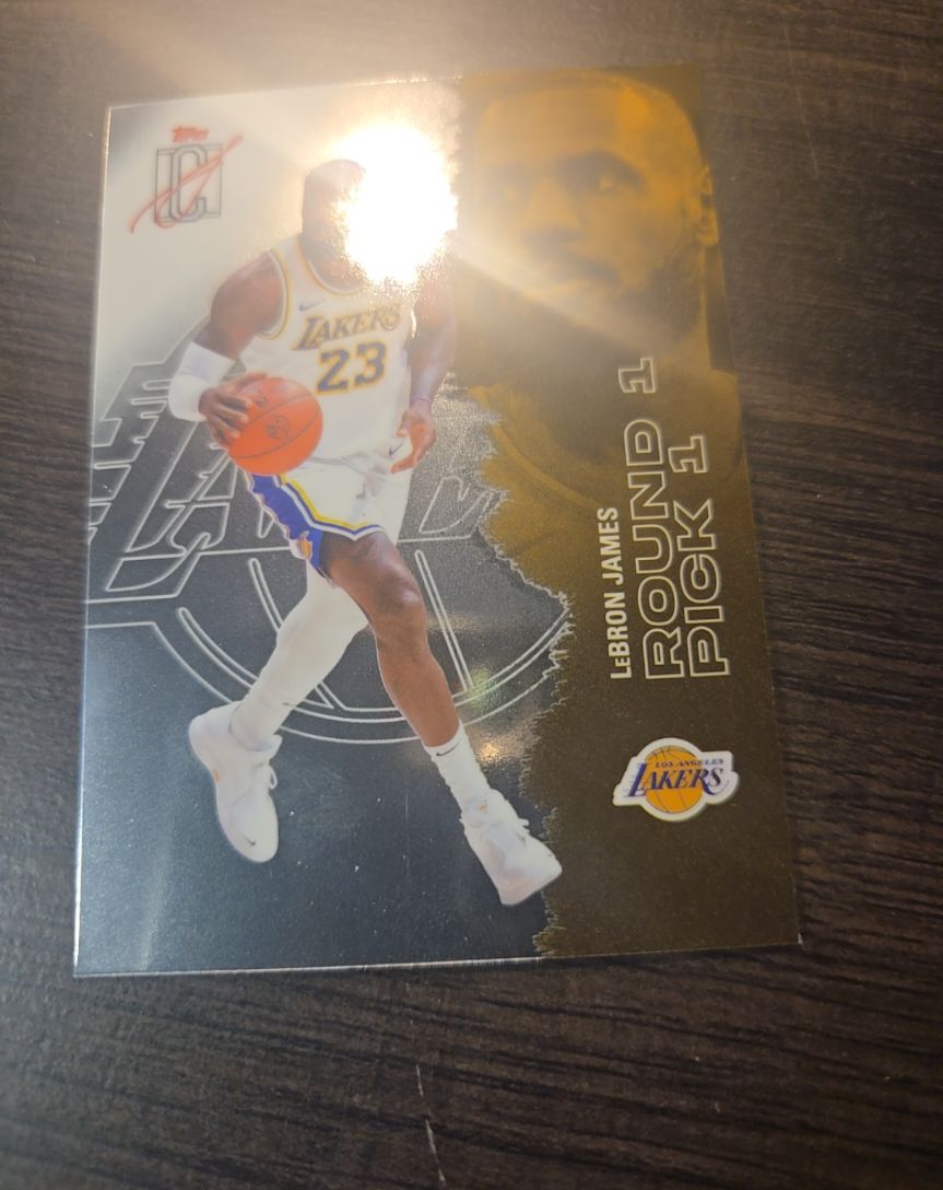 2026 Topps Signature Class Chrome #51 LeBron James — front