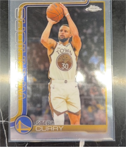 2025-26 Topps Chrome #201 Stephen Curry — front