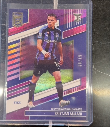 2022-23 Donruss Elite FIFA #05 Kristjan Asllani — front