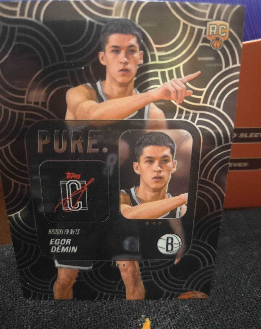 2024 Topps Signature Class Pure #PU-23 Egor Demin — front