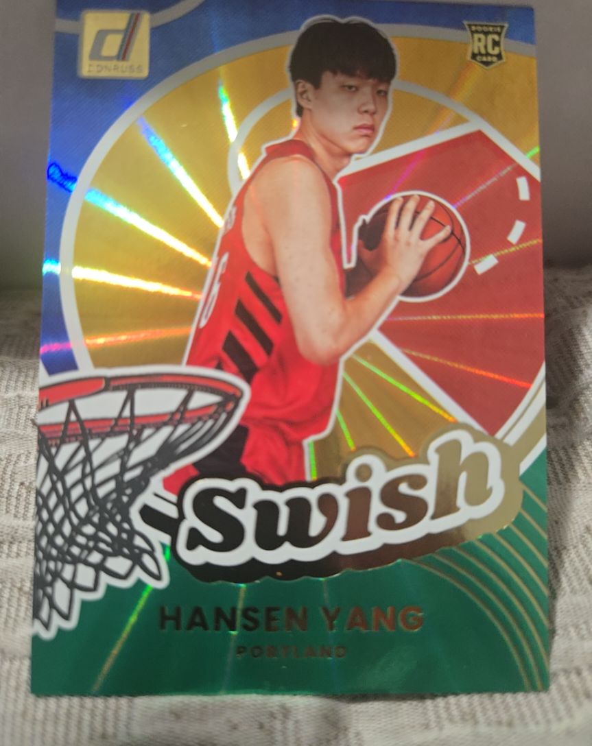 2025-26 Panini Donruss #20 Hansen Yang Swish Green Holo Laser — front