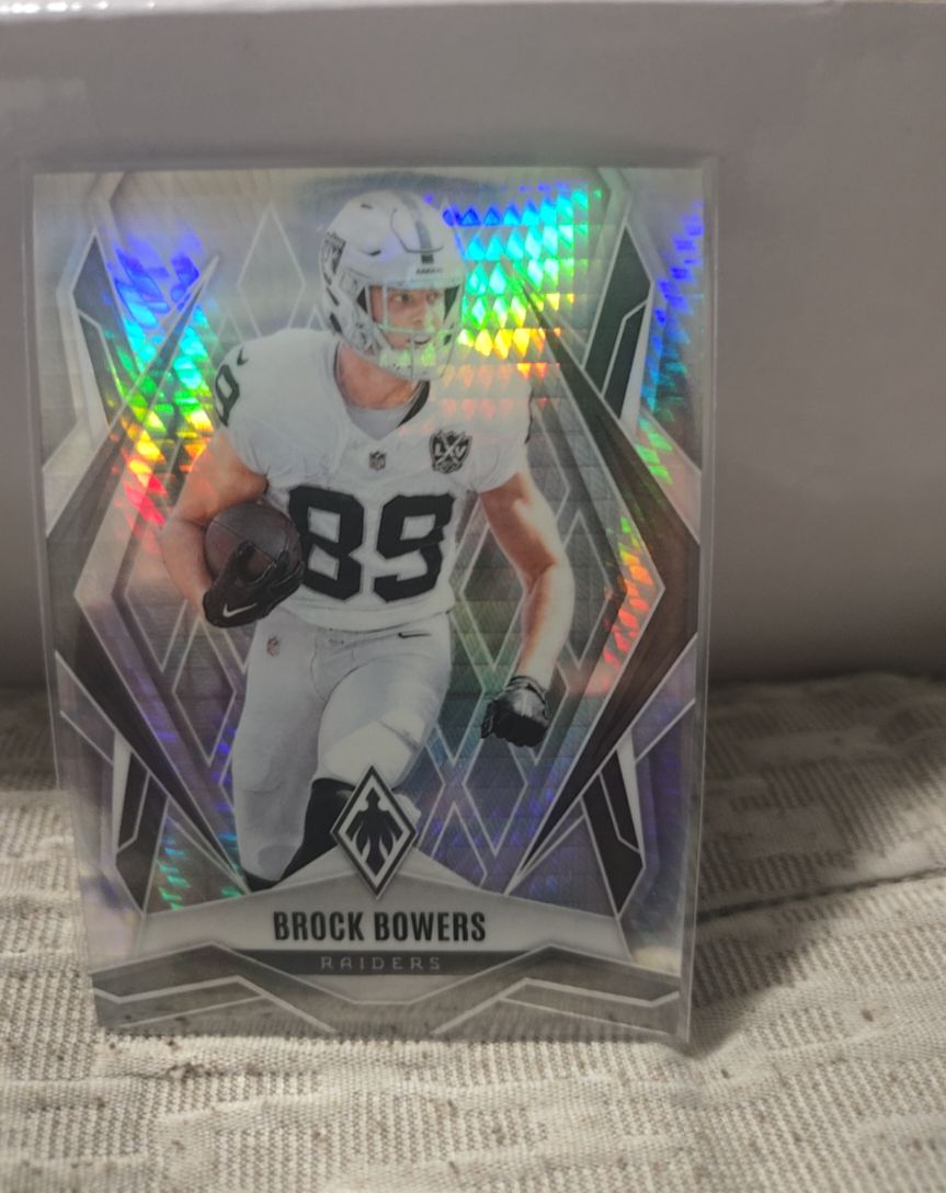2025 Panini Phoenix #146 Brock Bowers — front