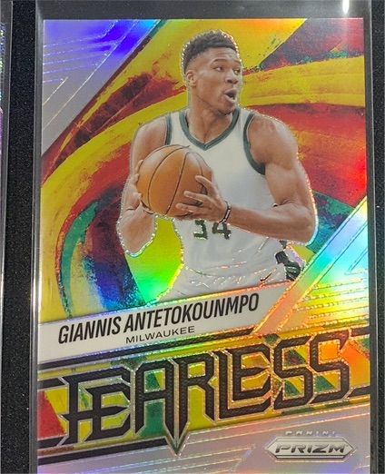 2025 Panini Prizm #15 Giannis Antetokounmpo Fearless Silver Prizm — front