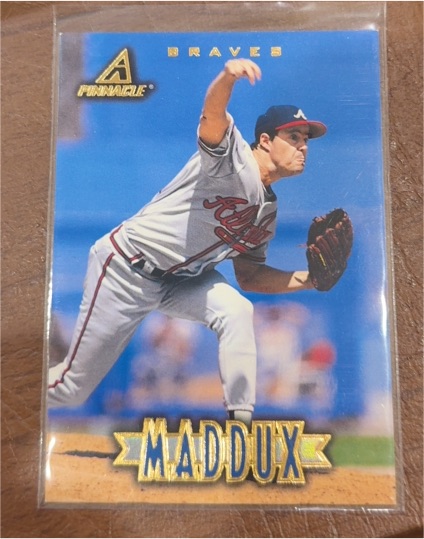 1997 Pinnacle #3 Greg Maddux — front