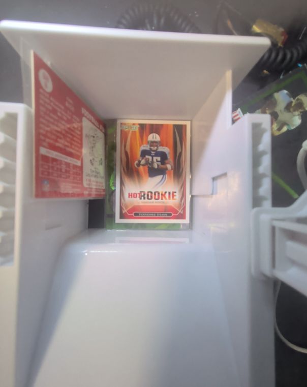 2007 Score Hot Rookie #unknown Marshawn Lynch — front